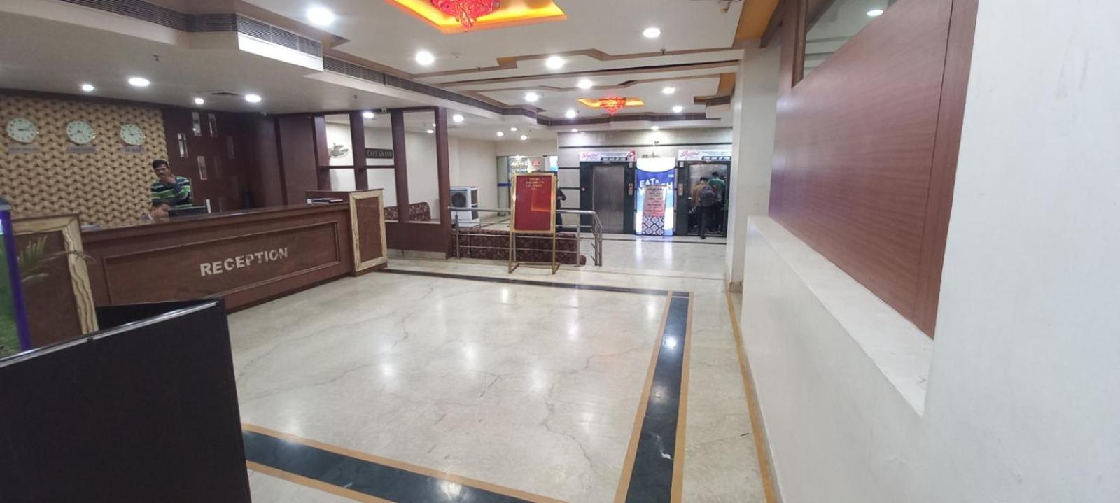 Grand Samdareeya Hotel Jabalpur Exterior foto